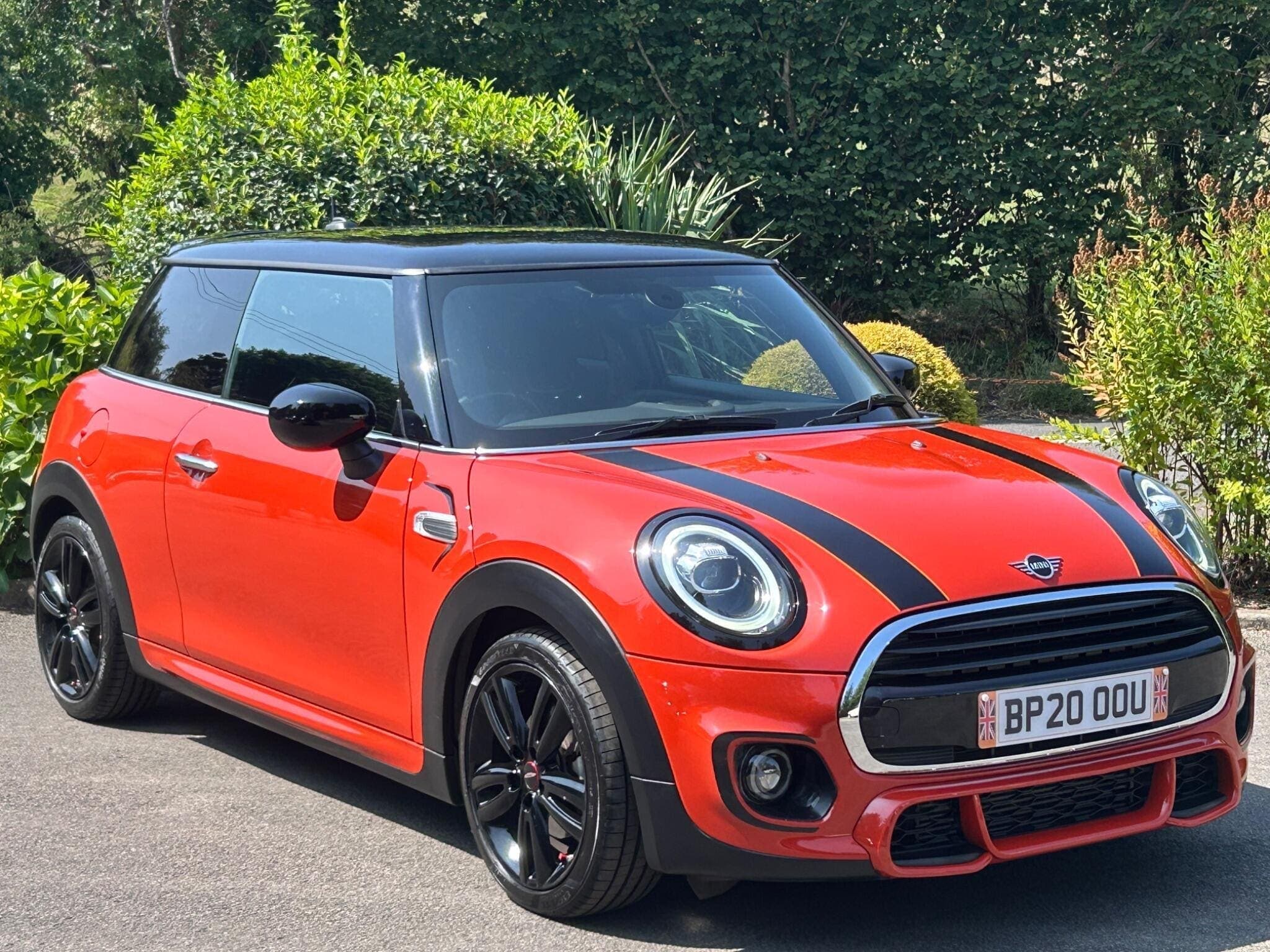 2020 MINI Hatch 1.5 Cooper Sport Steptronic Euro 6 exterior