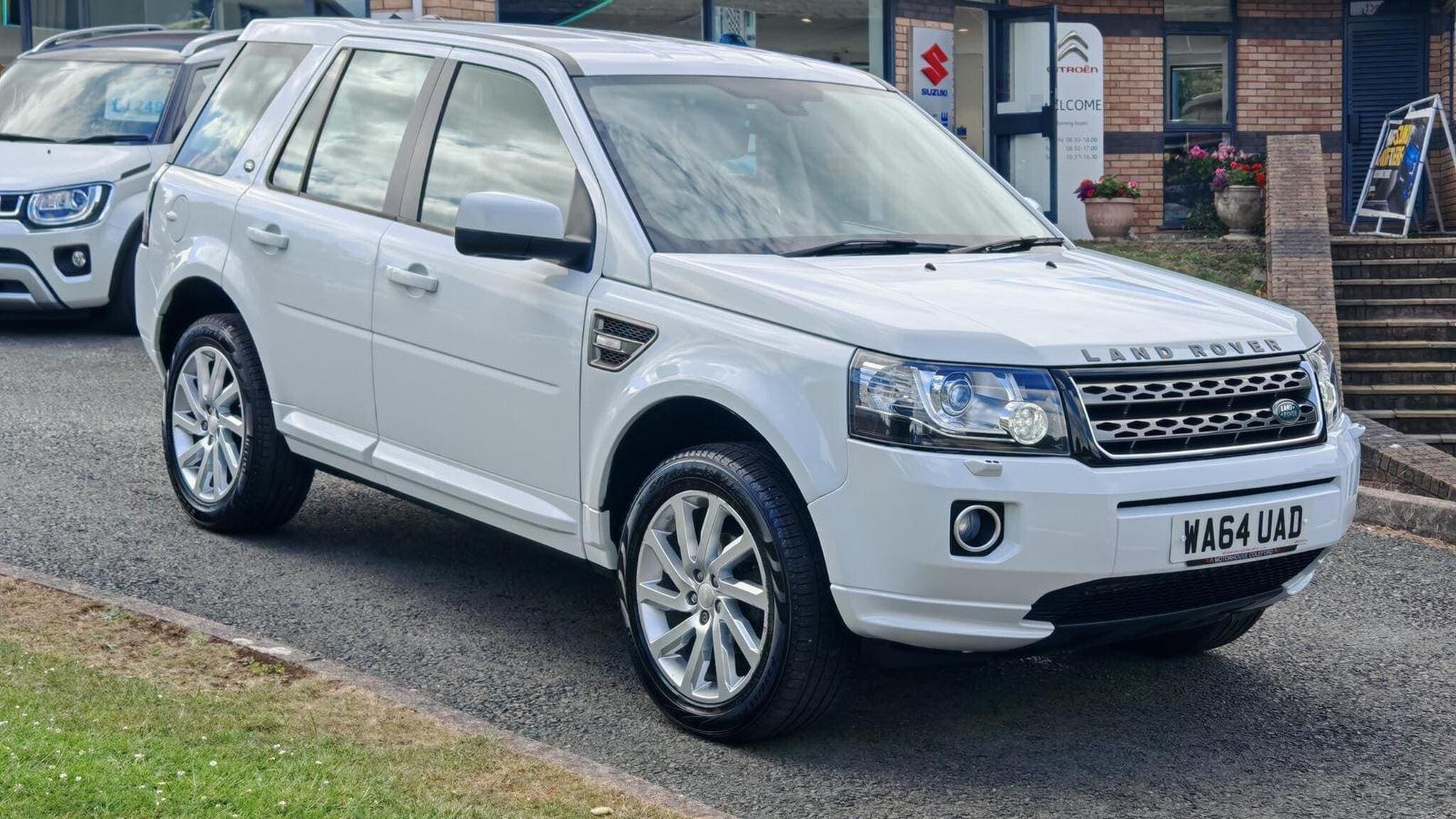 2014 Land Rover Freelander 2 2.2 SD4 SE exterior