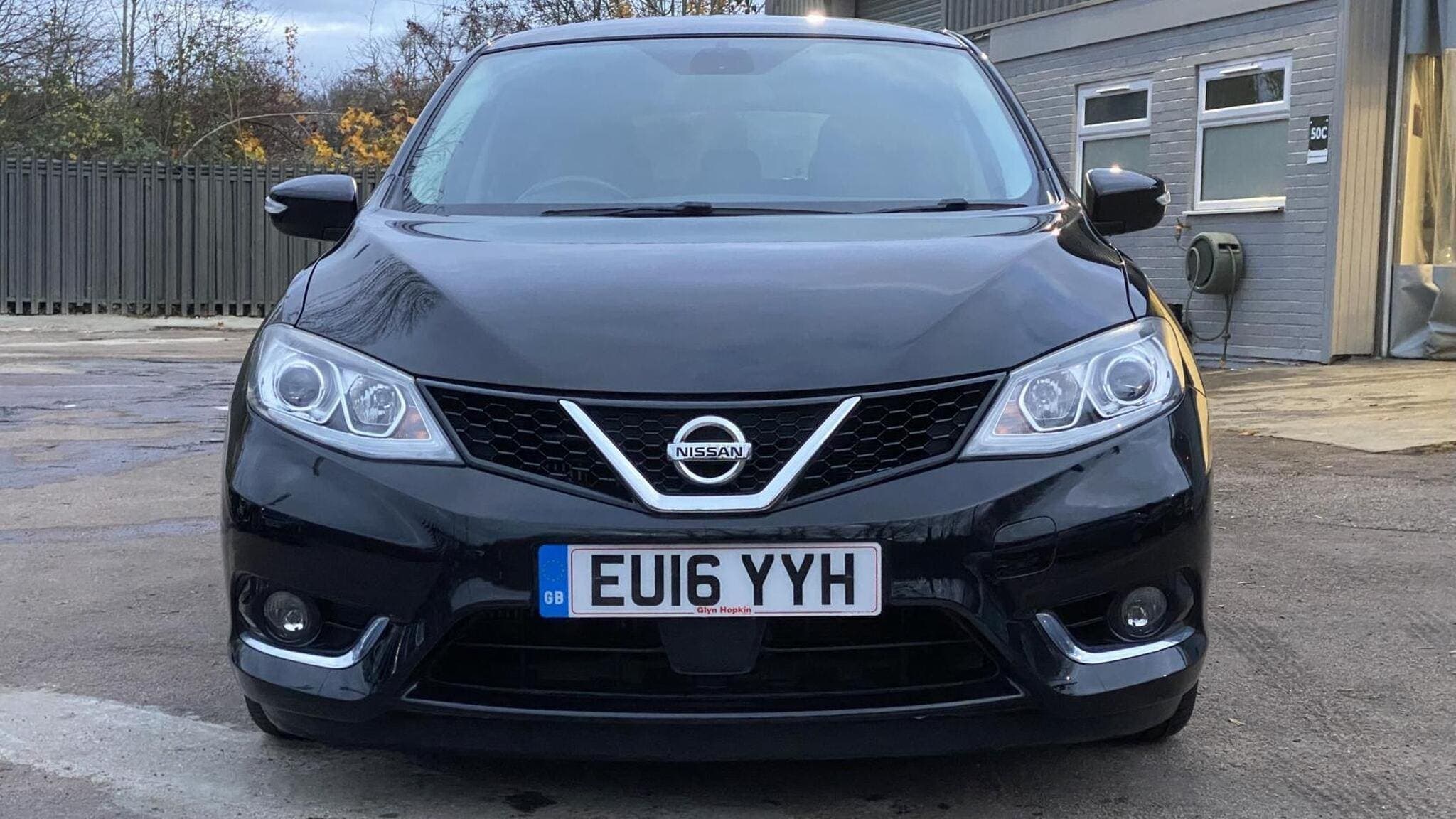 2016 Nissan Pulsar 1.2 DIG-T n-tec XTRON Euro 6 (s/s) 5dr exterior