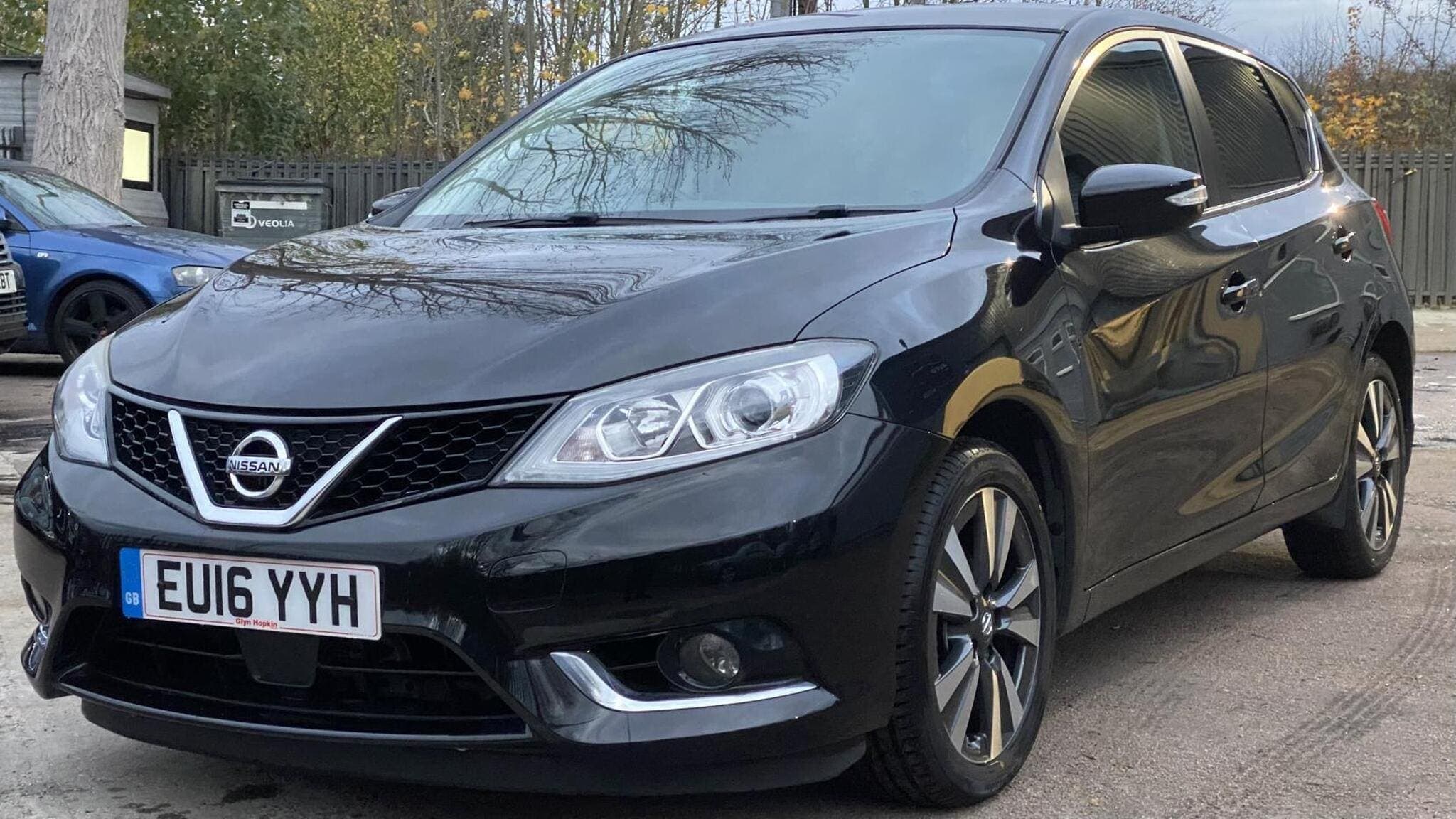 2016 Nissan Pulsar 1.2 DIG-T n-tec XTRON Euro 6 (s/s) 5dr, view